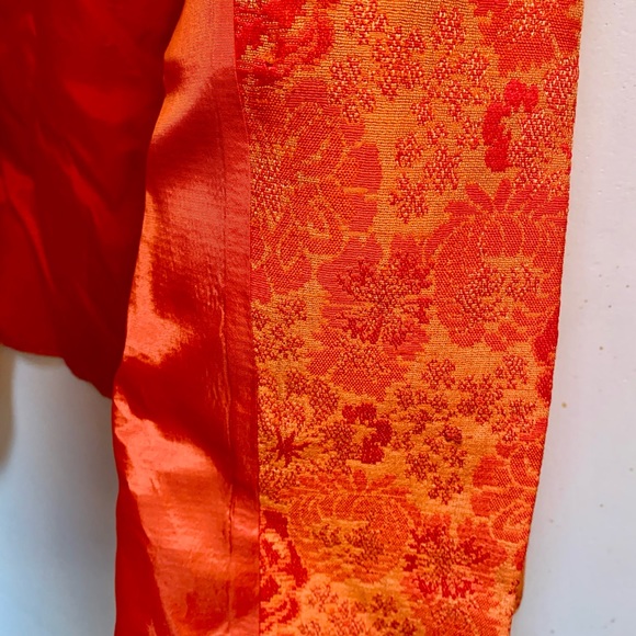 Vintage early 60’s orange brocade jacket with original rhinestone buttons. - Picture 4 of 4